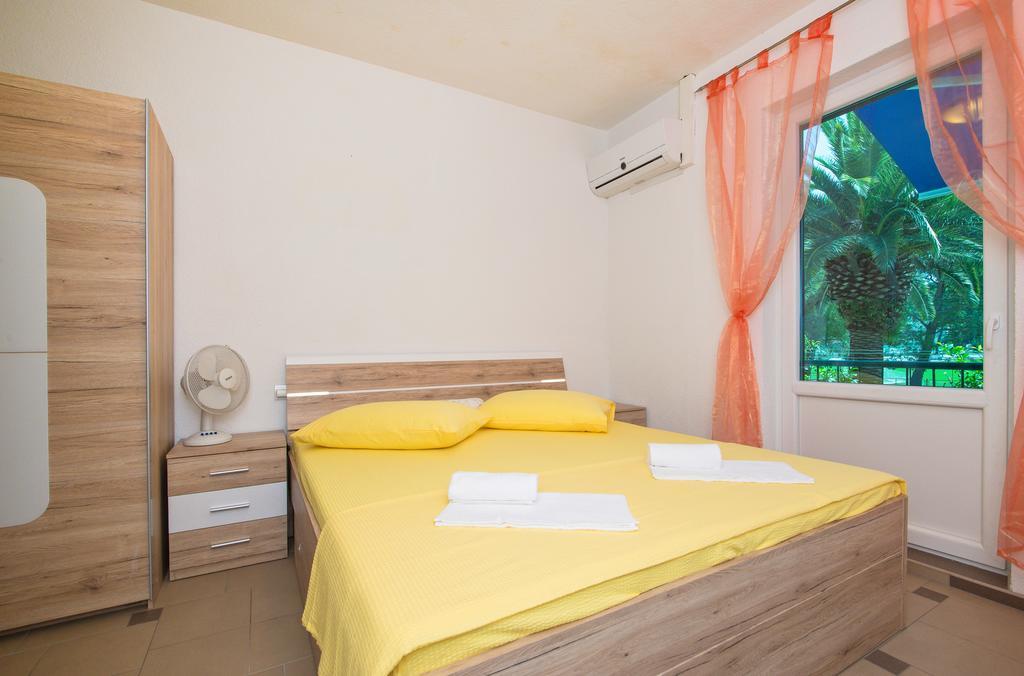 Apartment Afrika Makarska Luaran gambar
